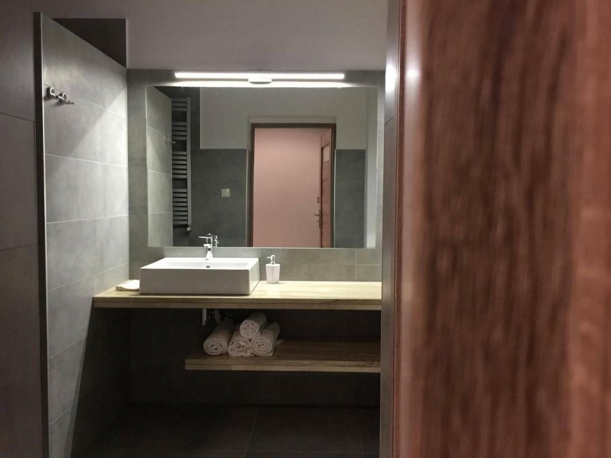 Apartamenty Eden Ustrzyki Dolne Luaran gambar